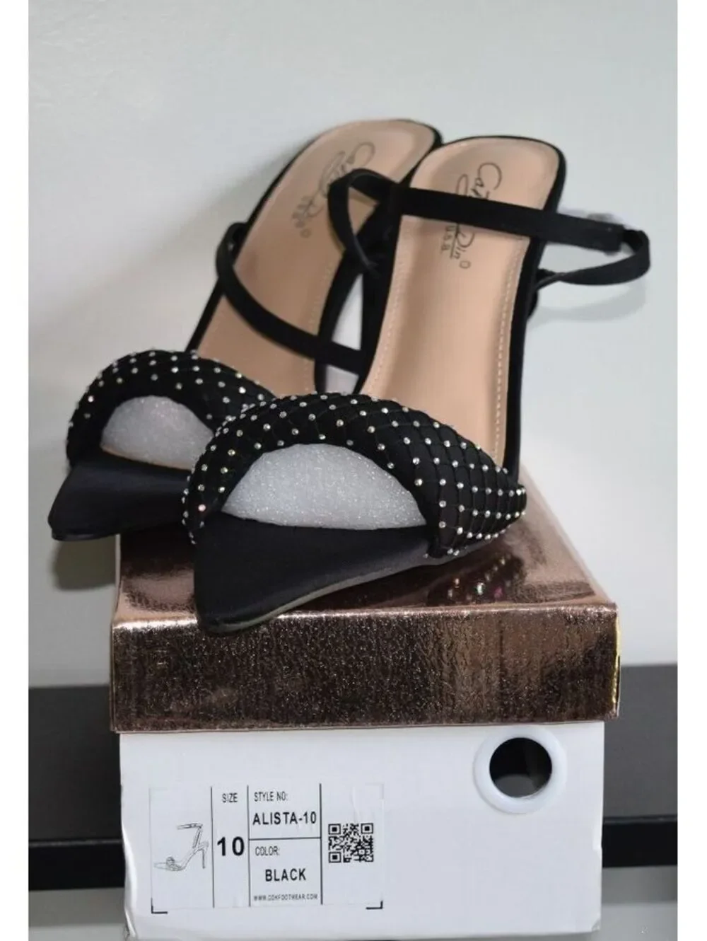 Cathy Din Alista Black Rhinestone Embellished Strappy Heel Sandals 10 New in Box